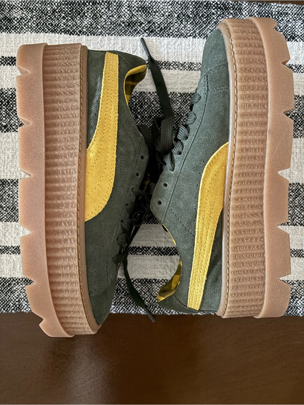 PUMA Fenty x Rihanna Cleated Creeper Suede Rosin Lemon Women’s 8 366268-01 - Picture 5 of 13